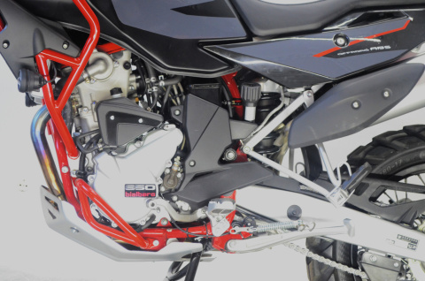 SWM 650 SUPERDUAL T ON ROAD SWM 650 SUPERDUAL T ON ROAD