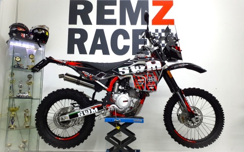 SWM RS 300 R Rally Edition